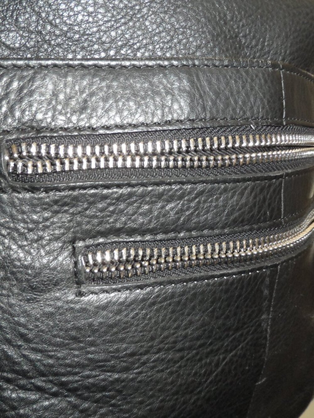 Great American Leather Works Shoulder/Crossbody Bag in Black,Made in India - Picture 6 of 16